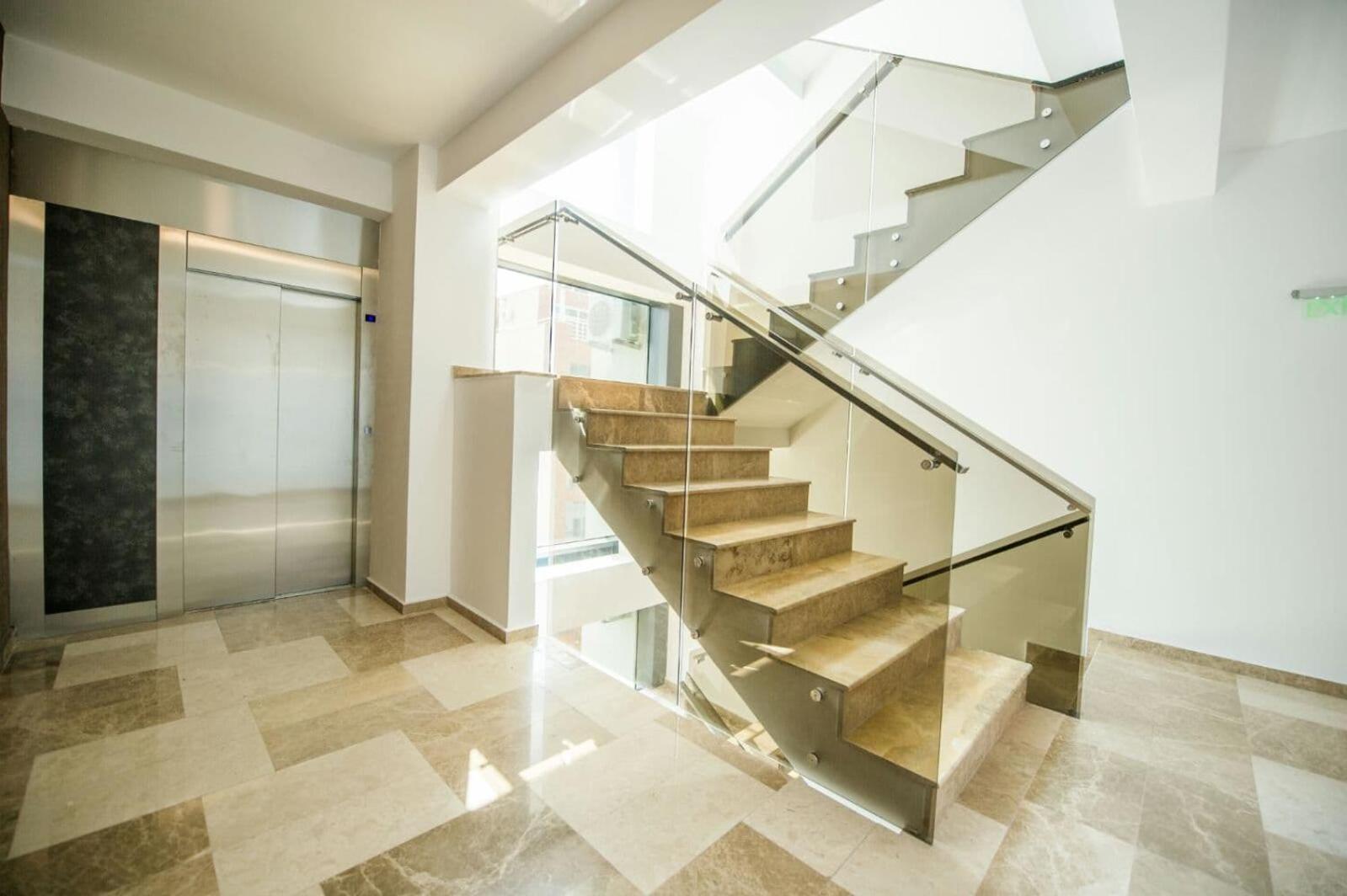 Sophia 2 & Moonlight Apartaments Mamaia Eksteriør bilde